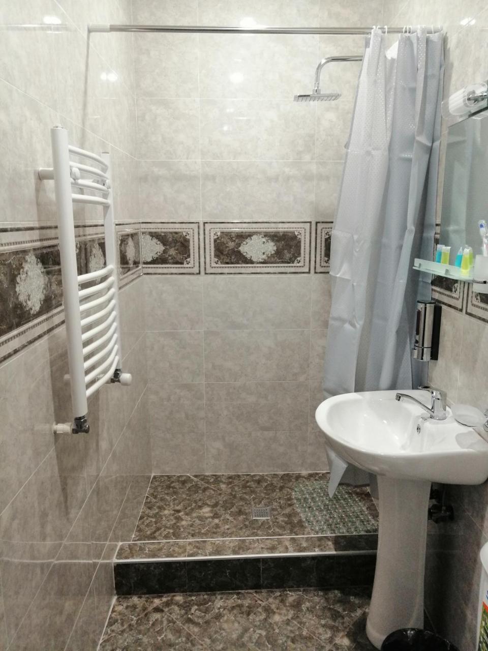 Hotel Iveria カズベギ エクステリア 写真